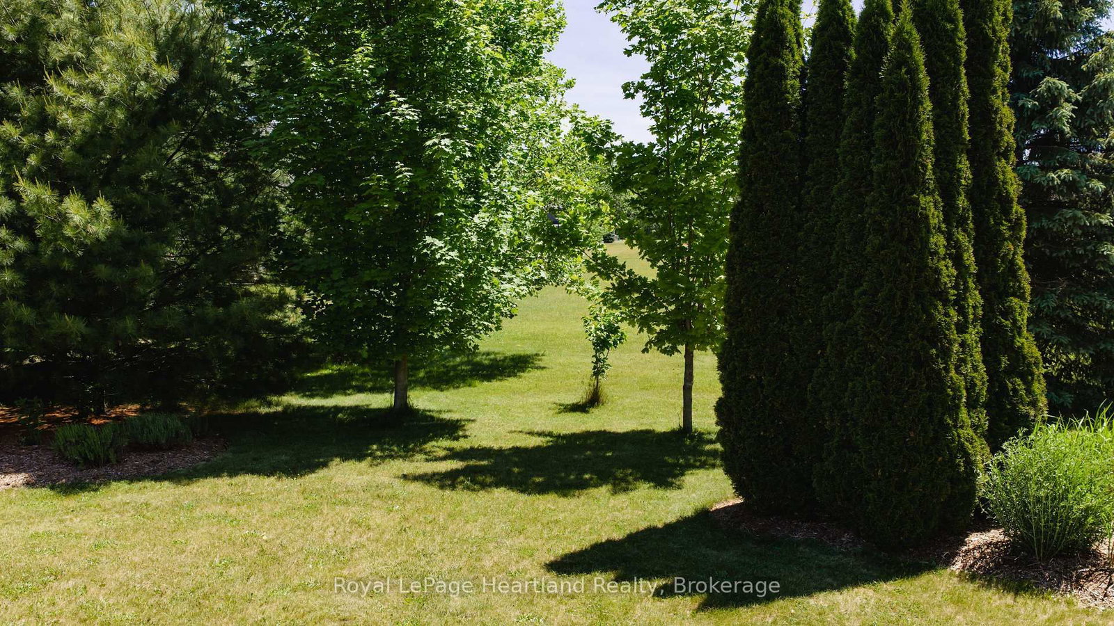 35095 Old River Road N • Bluewater, ON photo 42