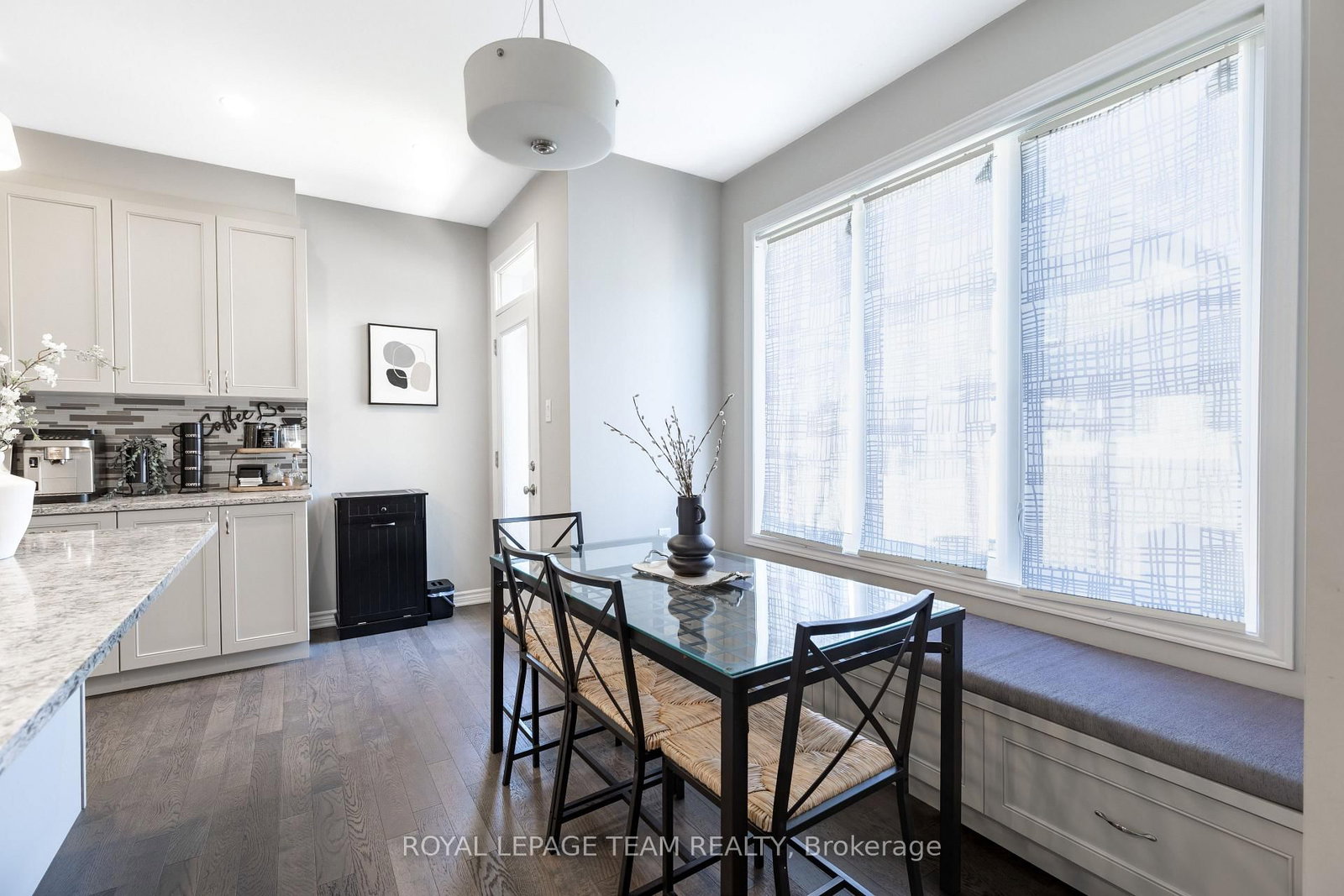 12 Oxalis Crescent • Ottawa, ON photo 19