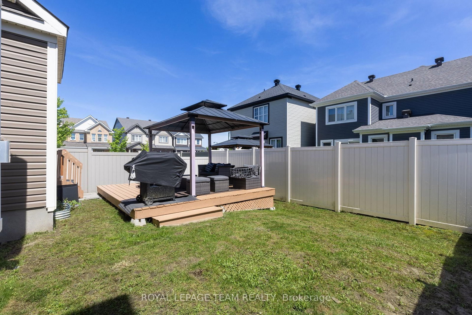 12 Oxalis Crescent • Ottawa, ON photo 41