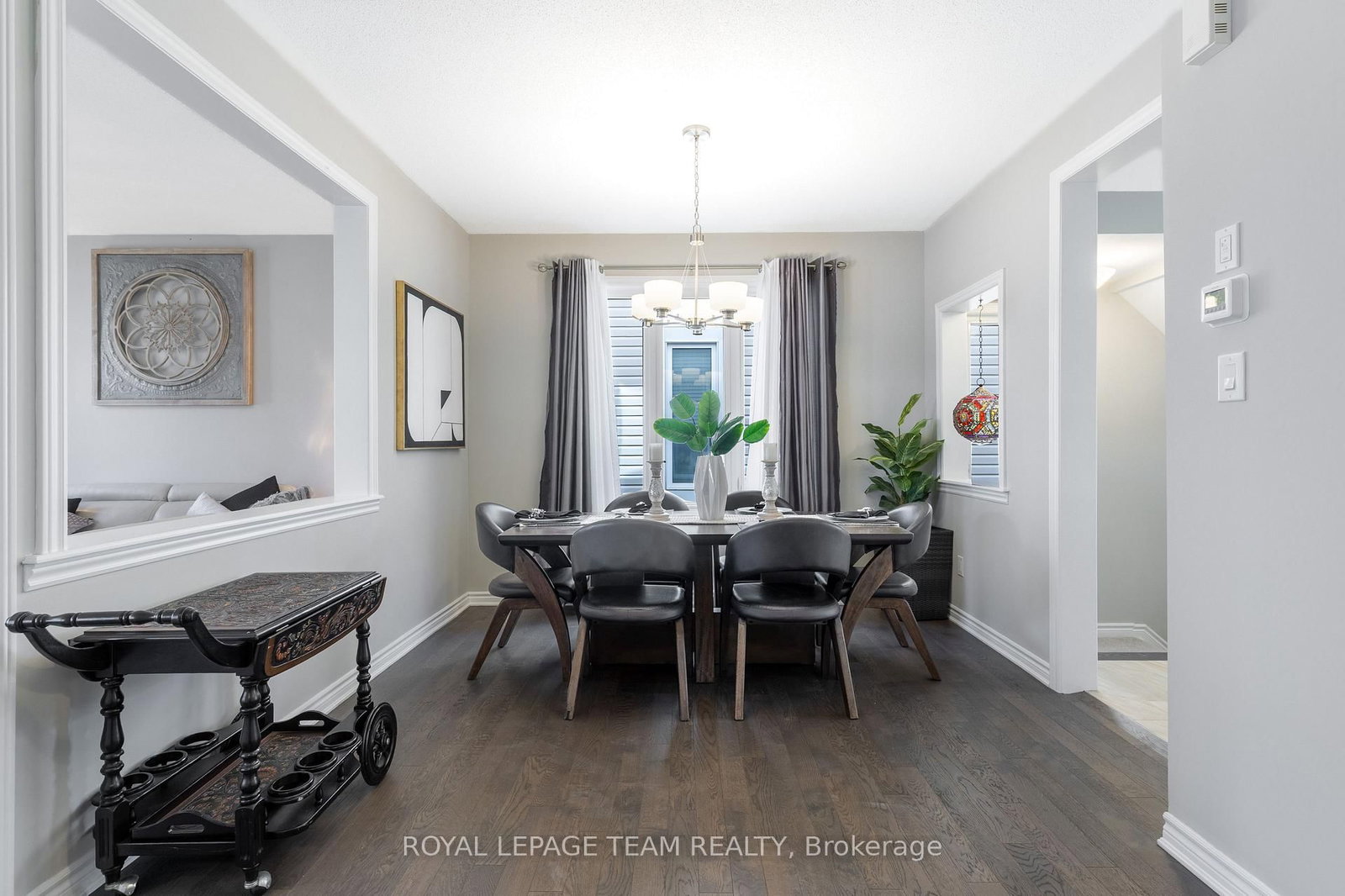 12 Oxalis Crescent • Ottawa, ON photo 9