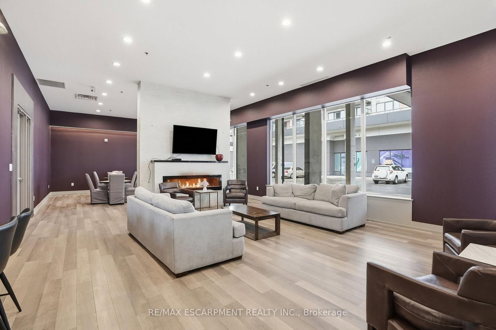 550 North Service Road • #1201 • Grimsby, ON photo 26