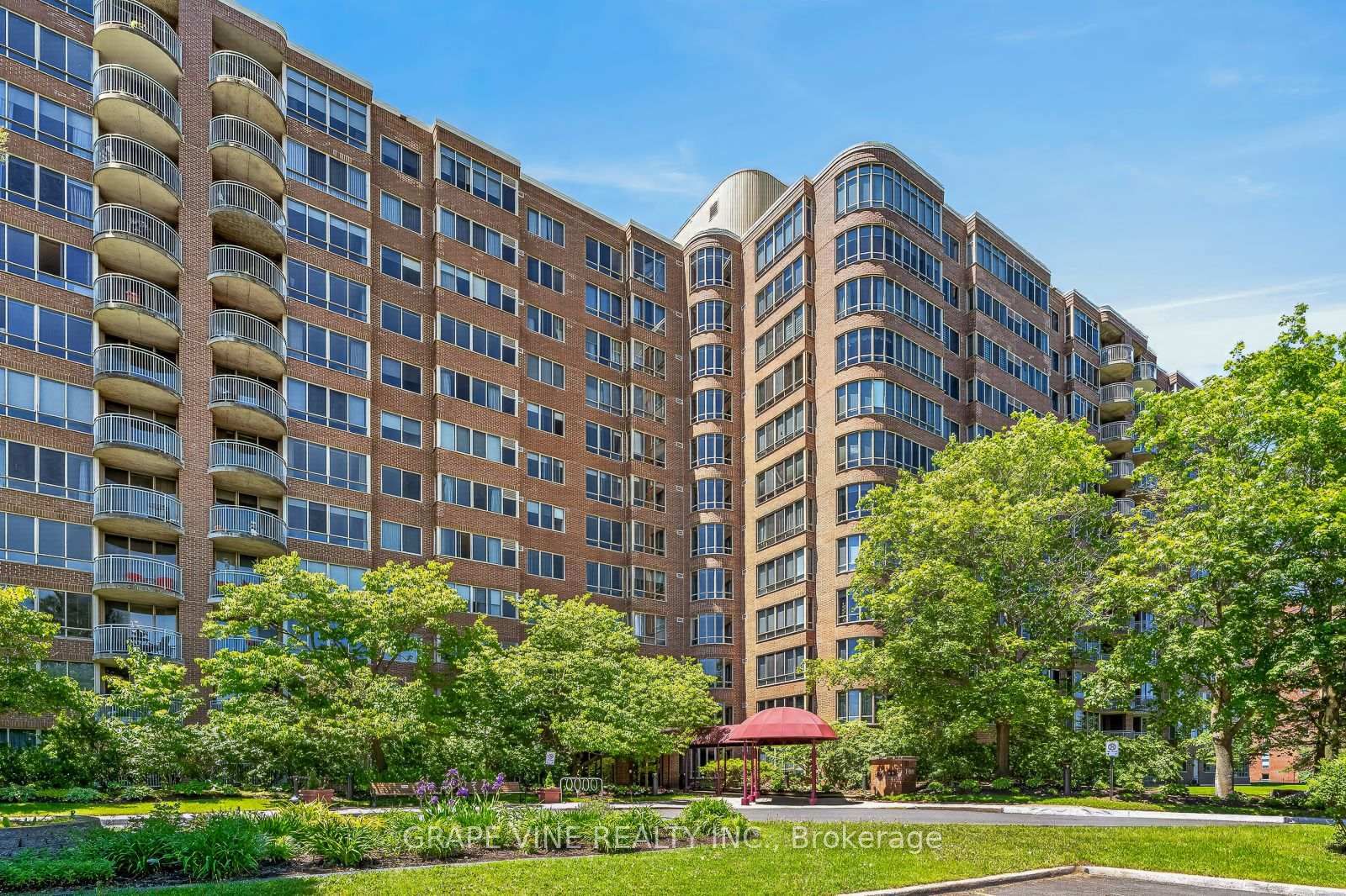 100 Grant Carman Drive, Unit 1115