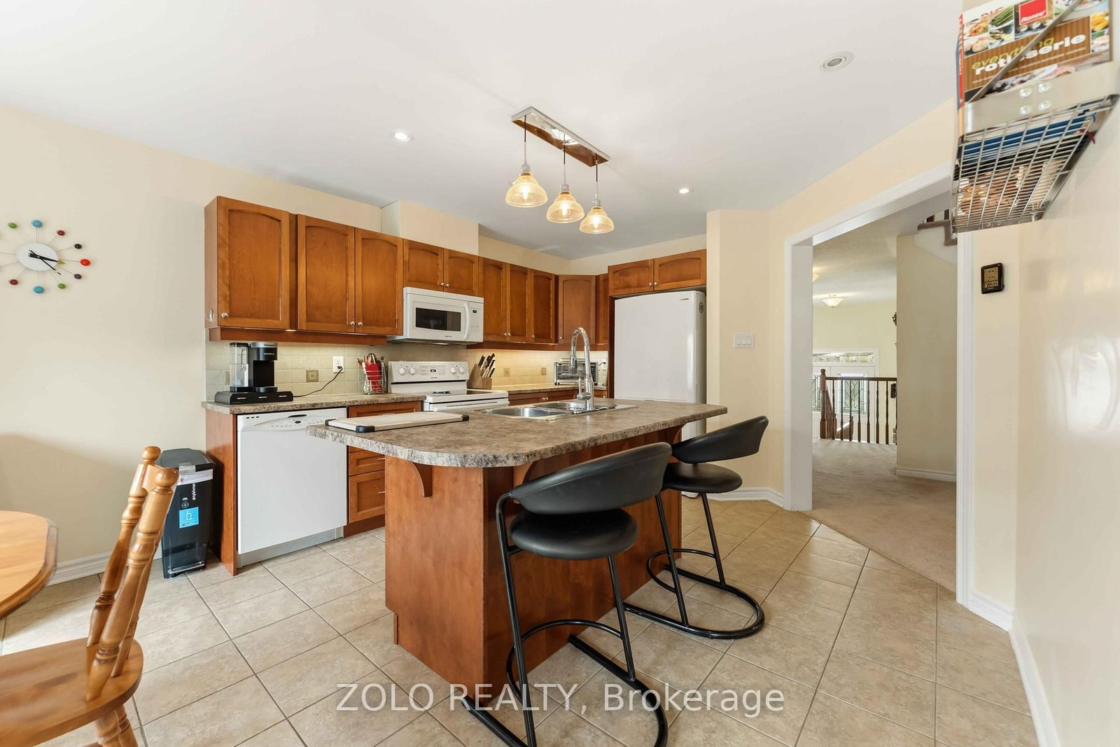 3566 Cambrian Road • Ottawa, ON photo 7