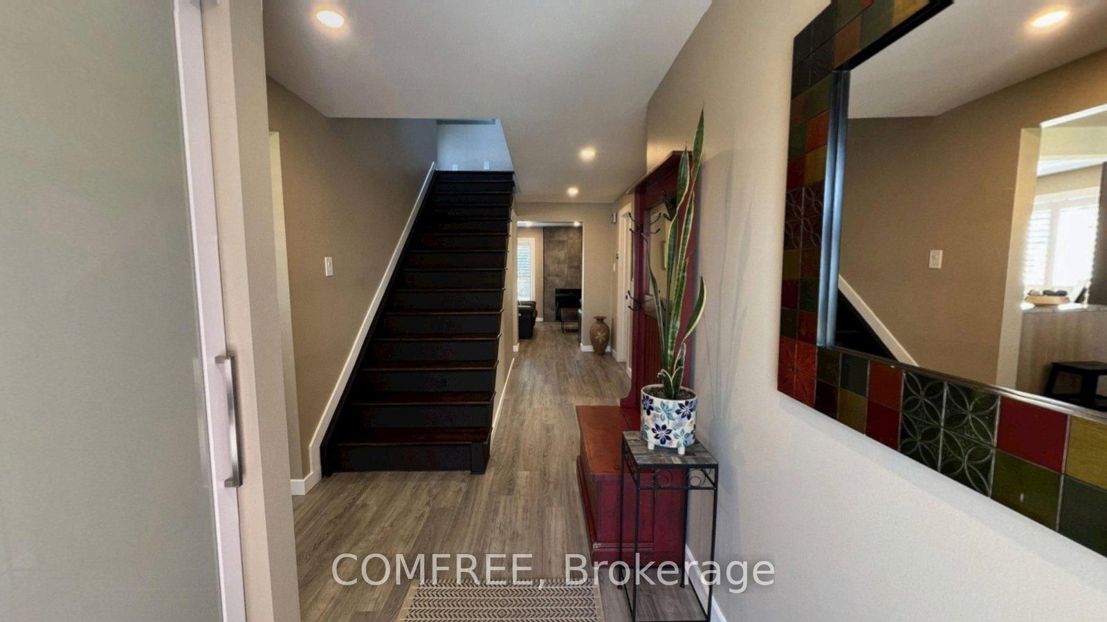 2093 Boake Street • Ottawa, ON photo 1