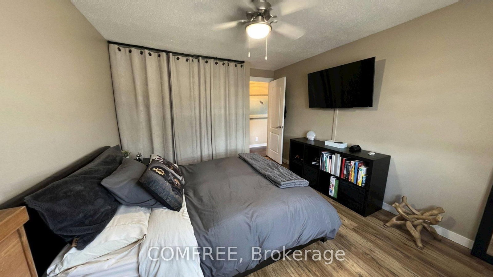 2093 Boake Street • Ottawa, ON photo 15