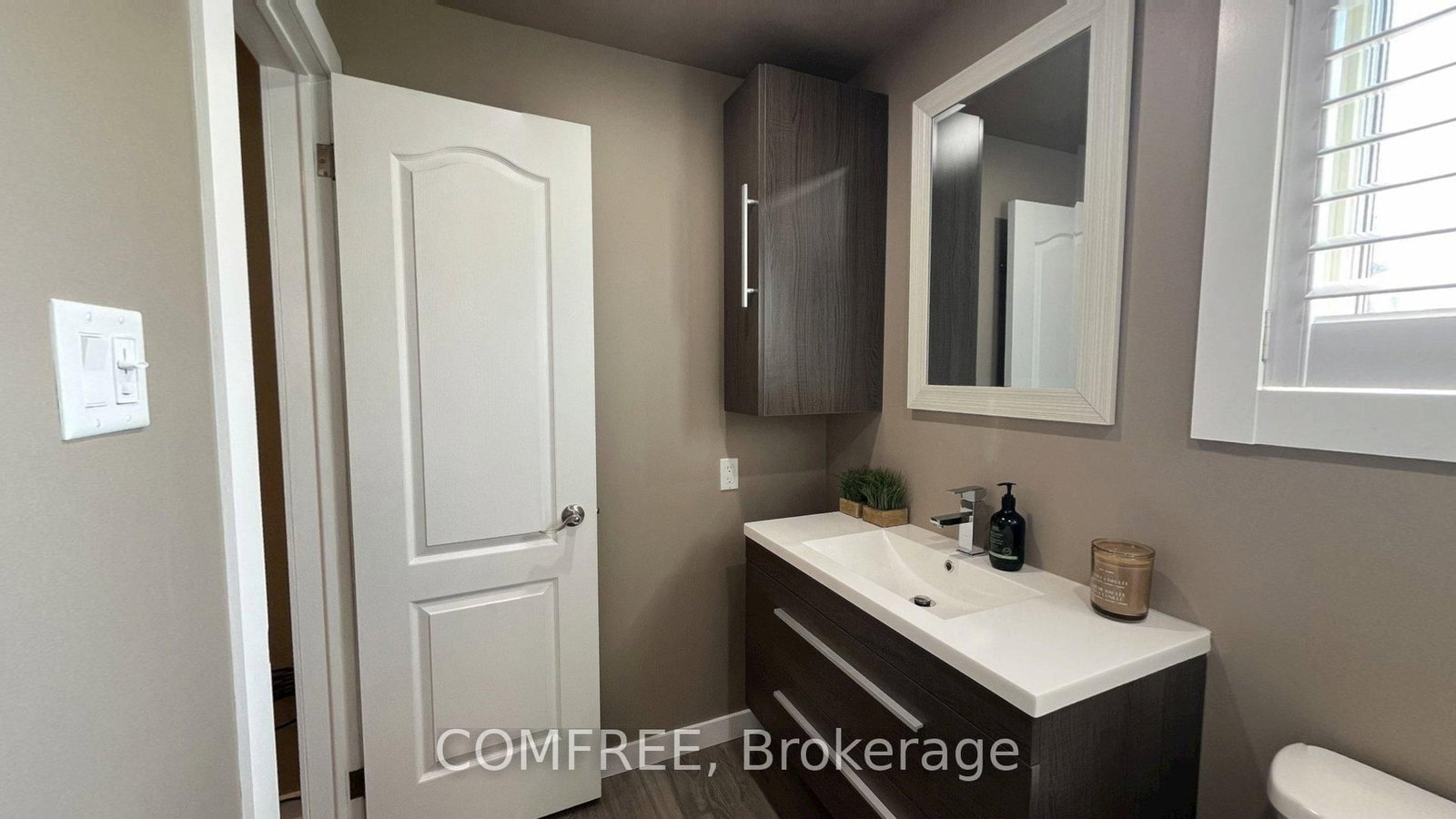 2093 Boake Street • Ottawa, ON photo 17