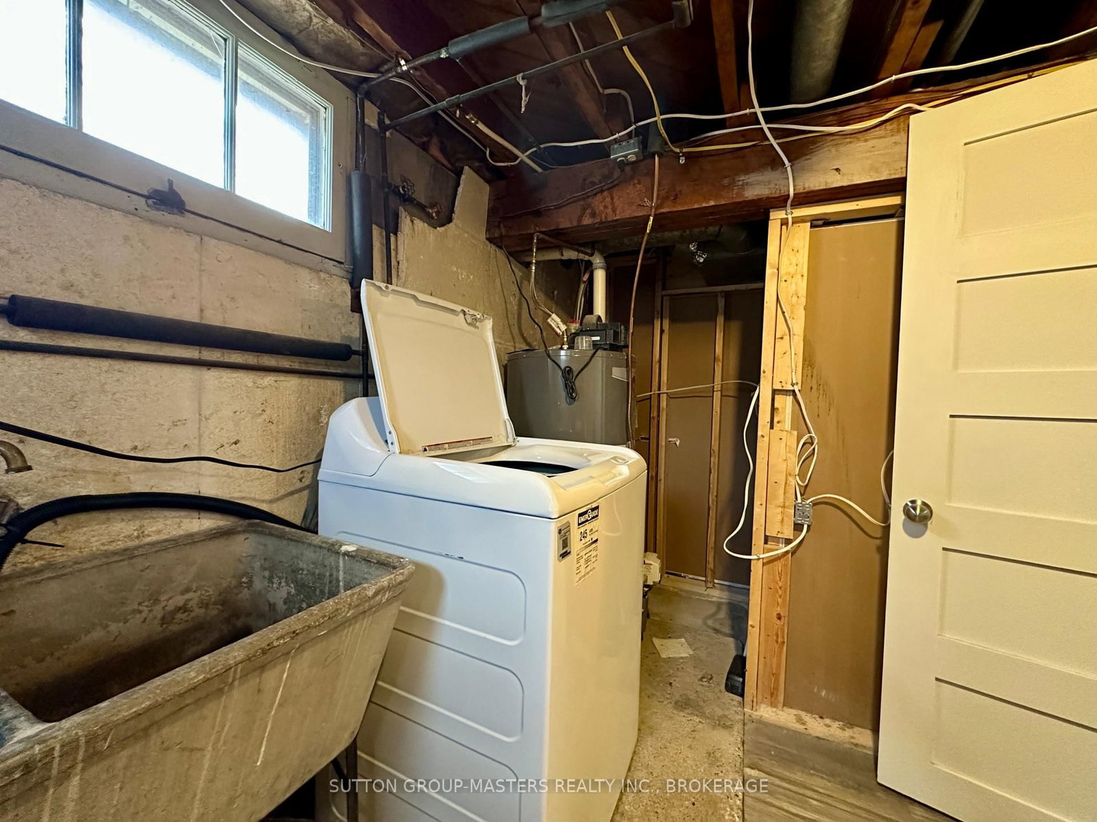 1668 Victoria Street • Kingston, ON photo 30