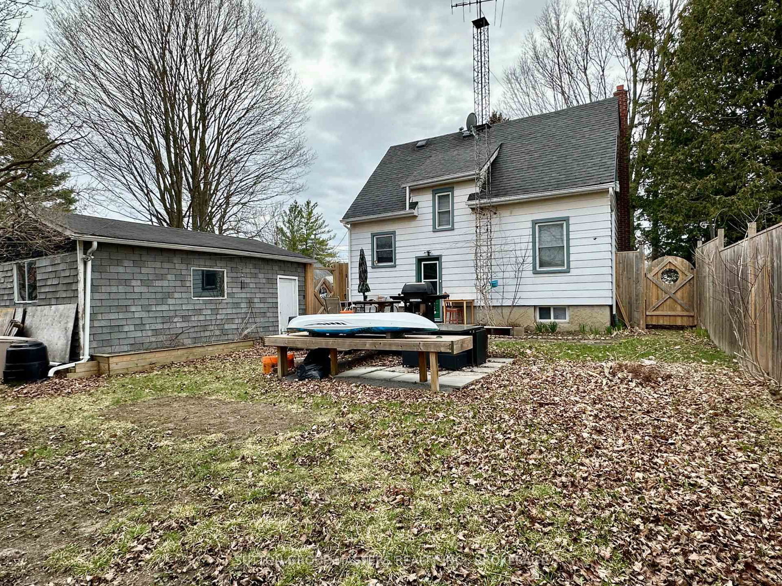 1668 Victoria Street • Kingston, ON photo 32