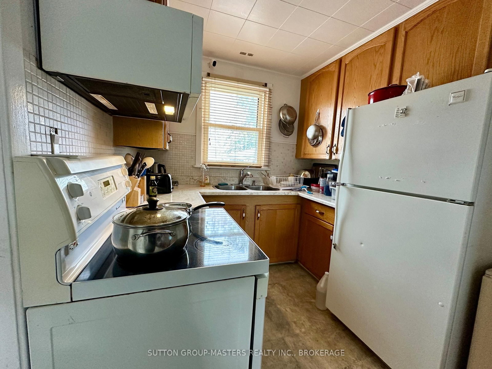 1668 Victoria Street • Kingston, ON photo 8
