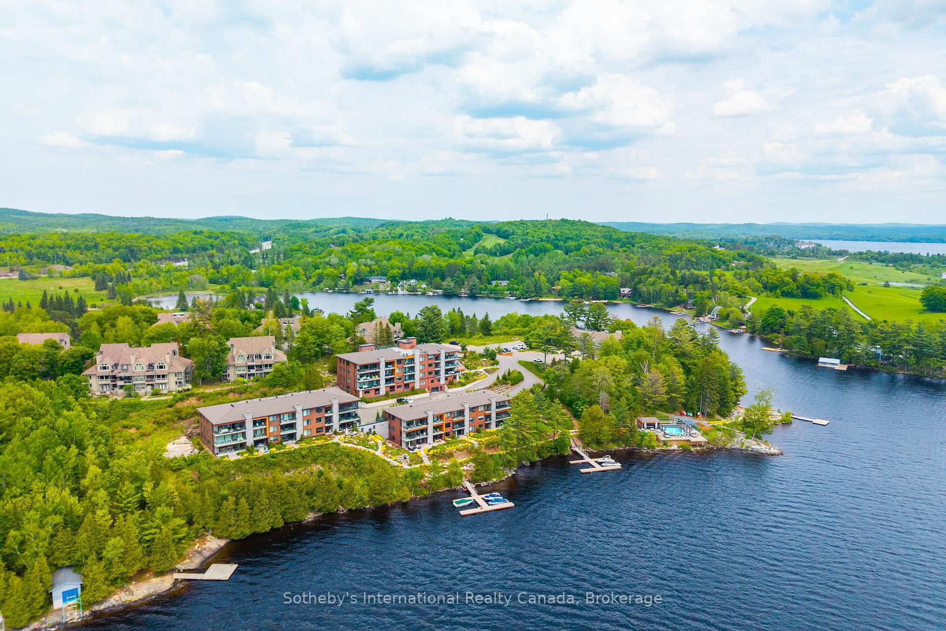 727 Grandview Drive, Unit 210