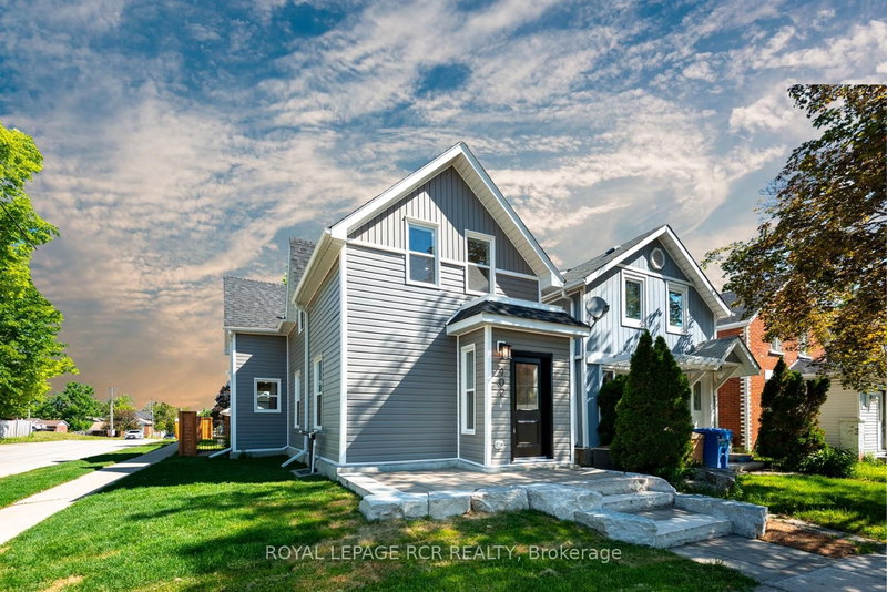 home for sale on 402 Main Street E