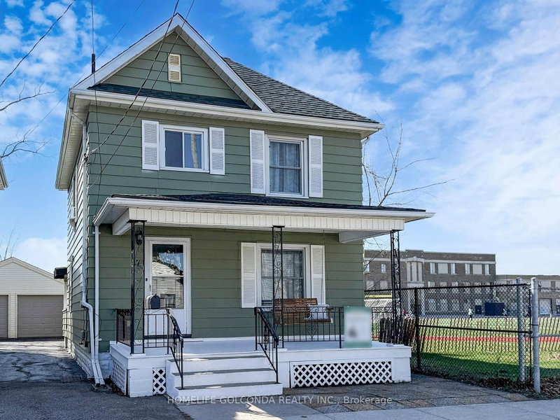 27 Woodland Ave, St. Catharines, Ontario