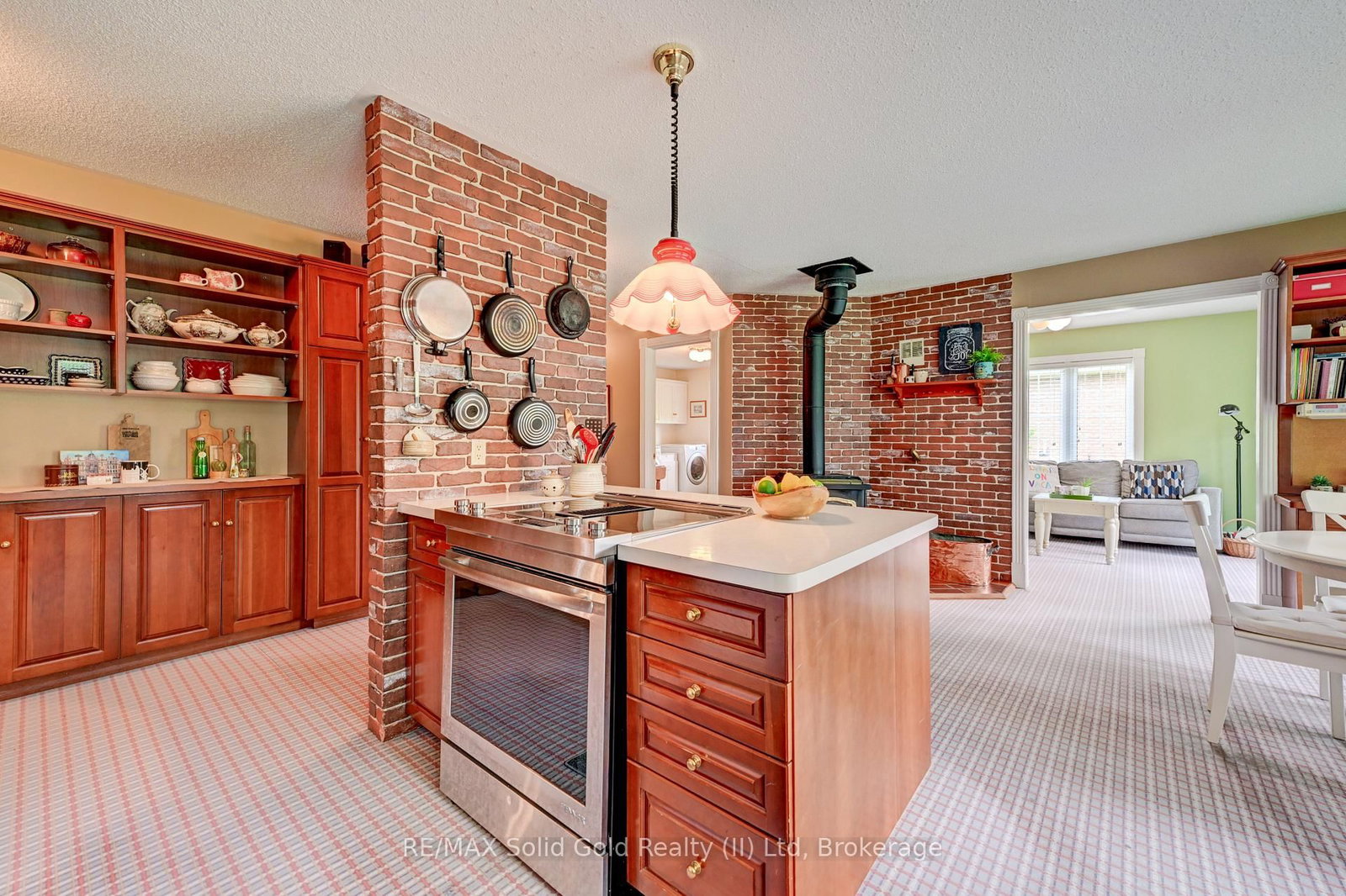 11 Lorraine Drive • Wellesley, ON photo 14