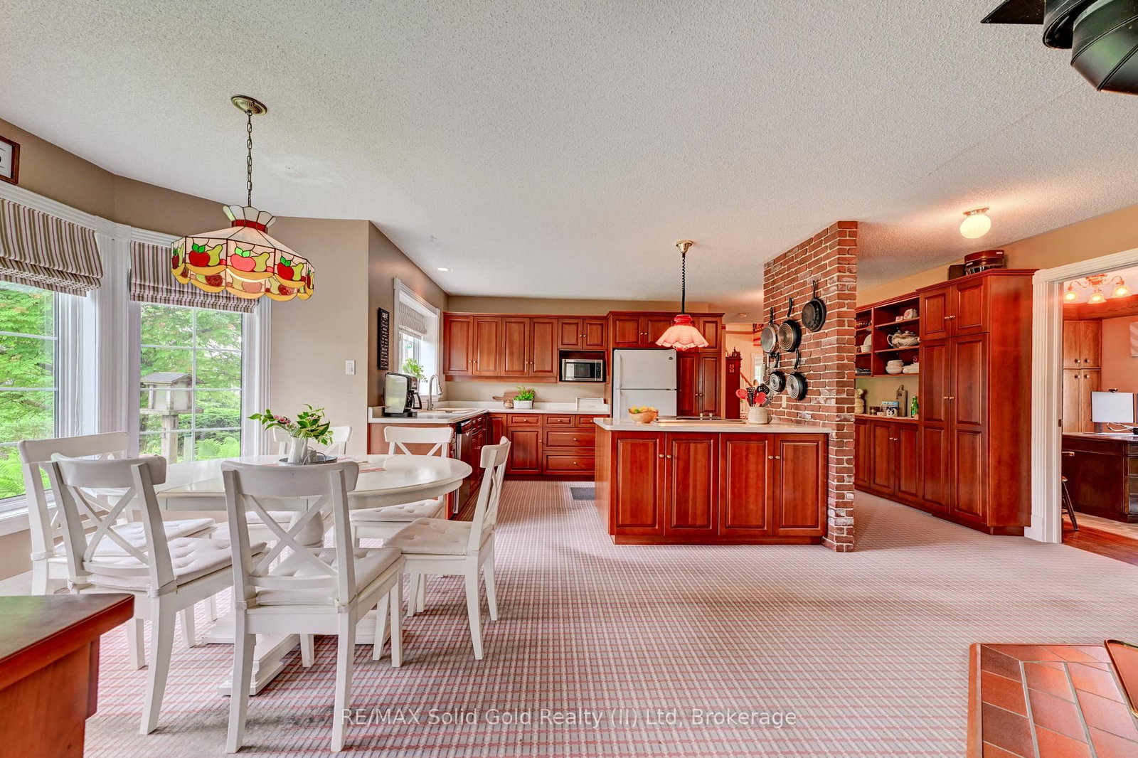 11 Lorraine Drive • Wellesley, ON photo 17