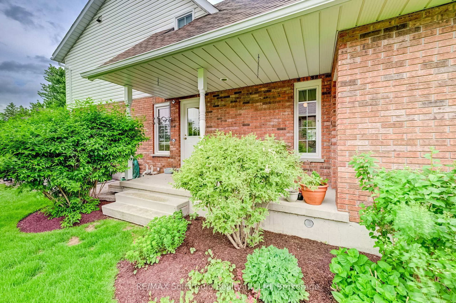 11 Lorraine Drive • Wellesley, ON photo 24