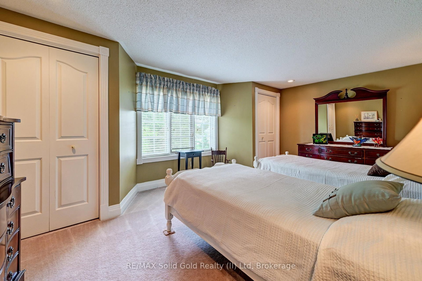 11 Lorraine Drive • Wellesley, ON photo 32
