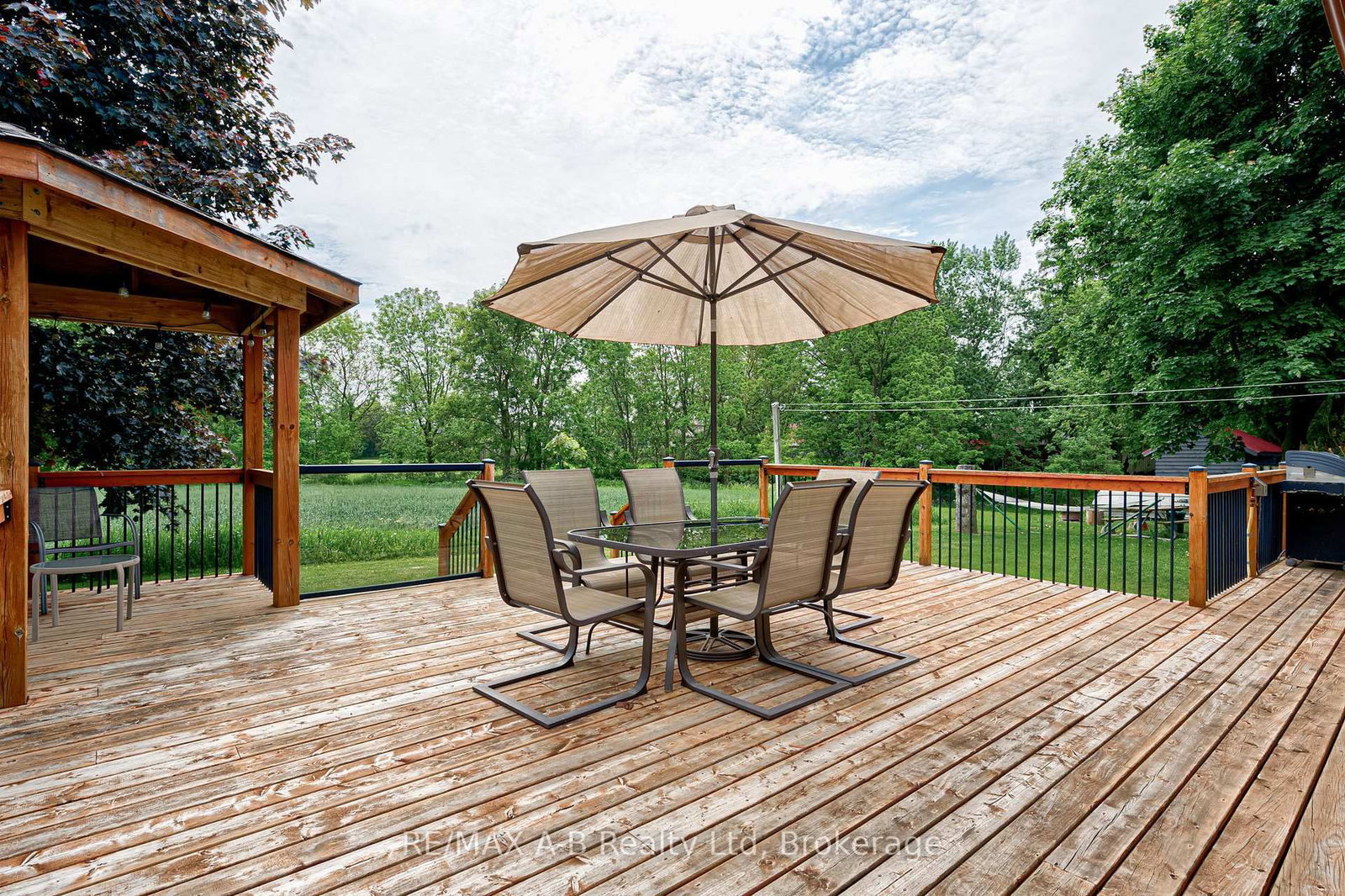 137 Mitchell Court • West Perth, ON photo 38