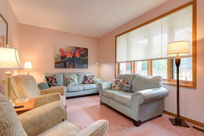 137 Mitchell Court • West Perth, ON photo 8