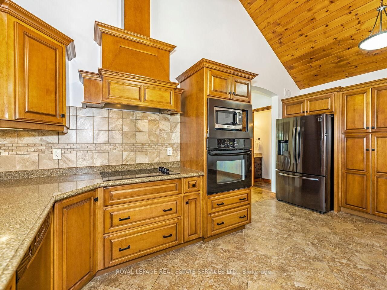 114 Islandview Lane • Chisholm, ON photo 10