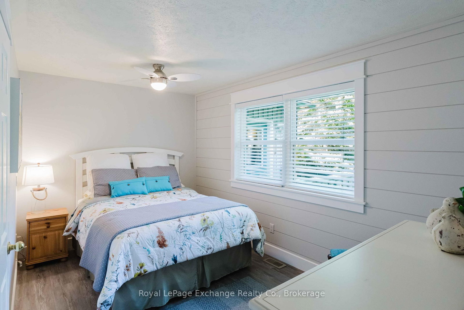 719 York Avenue N • South Bruce Peninsula, ON photo 31