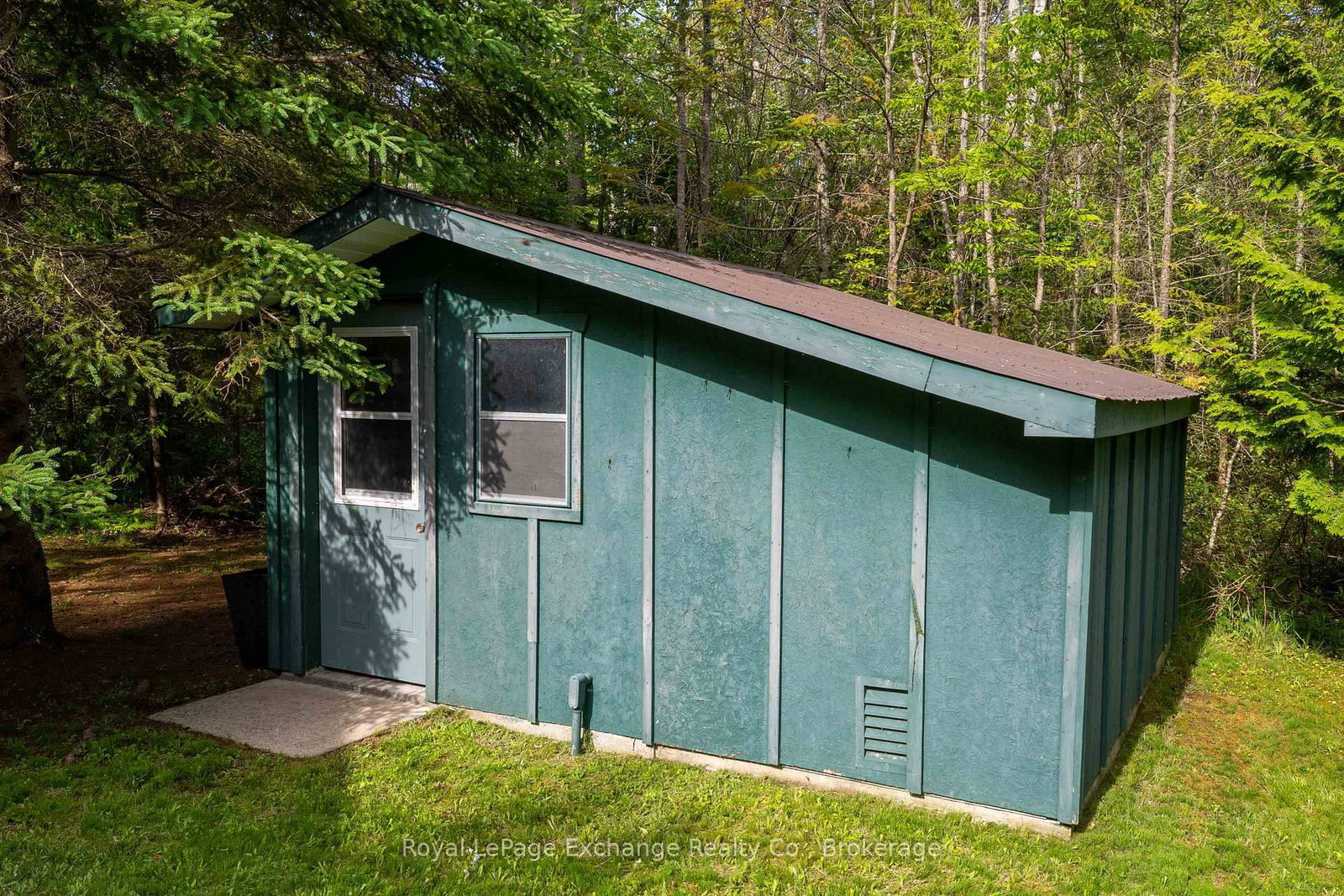 719 York Avenue N • South Bruce Peninsula, ON photo 43