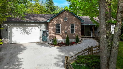 719 York Avenue N • South Bruce Peninsula, ON photo 5