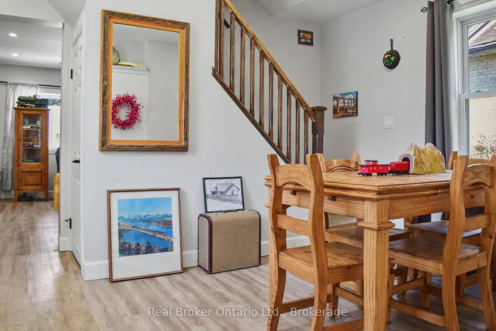 523 Mill Street • West Grey, ON photo 13
