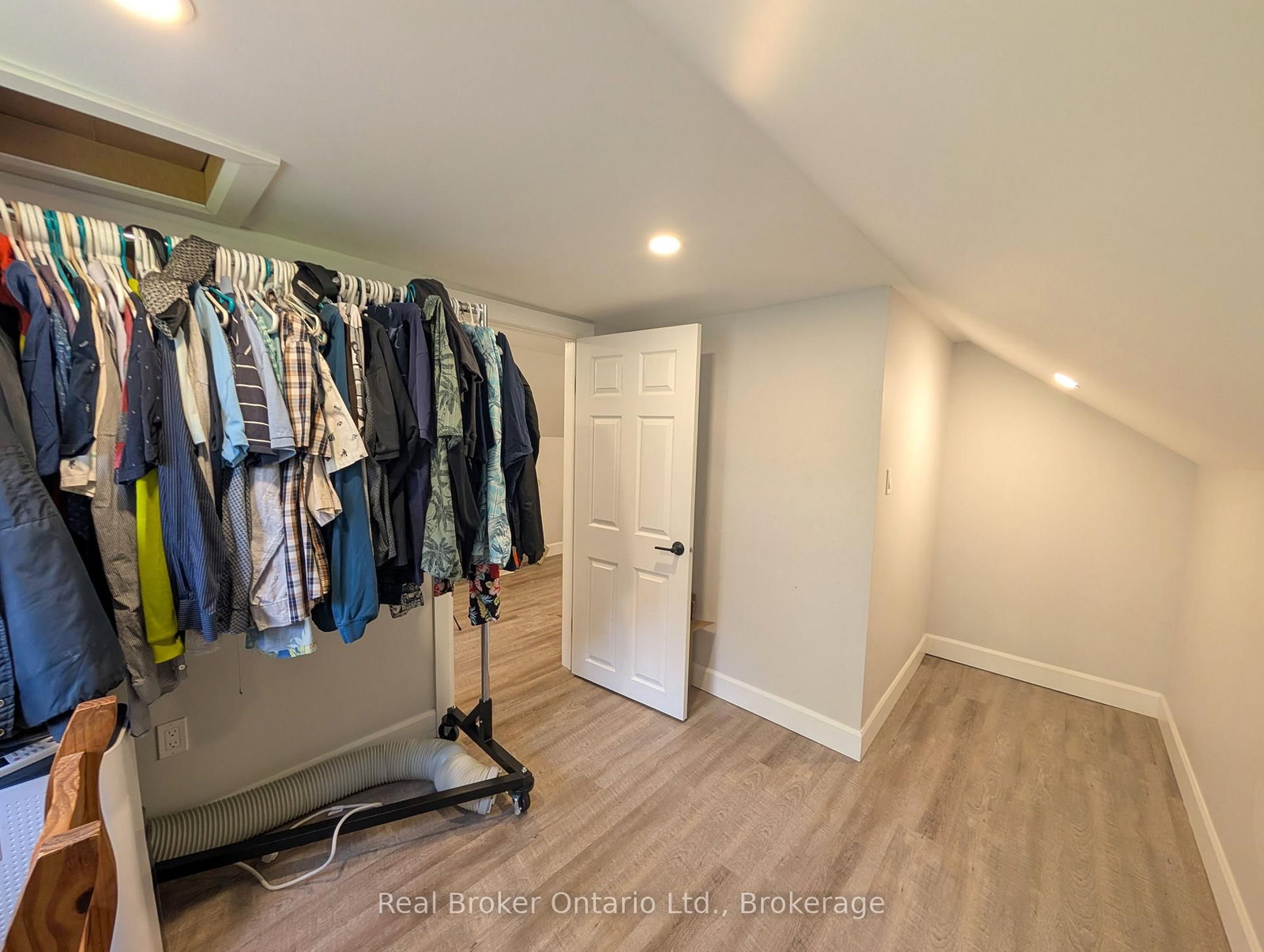 523 Mill Street • West Grey, ON photo 47