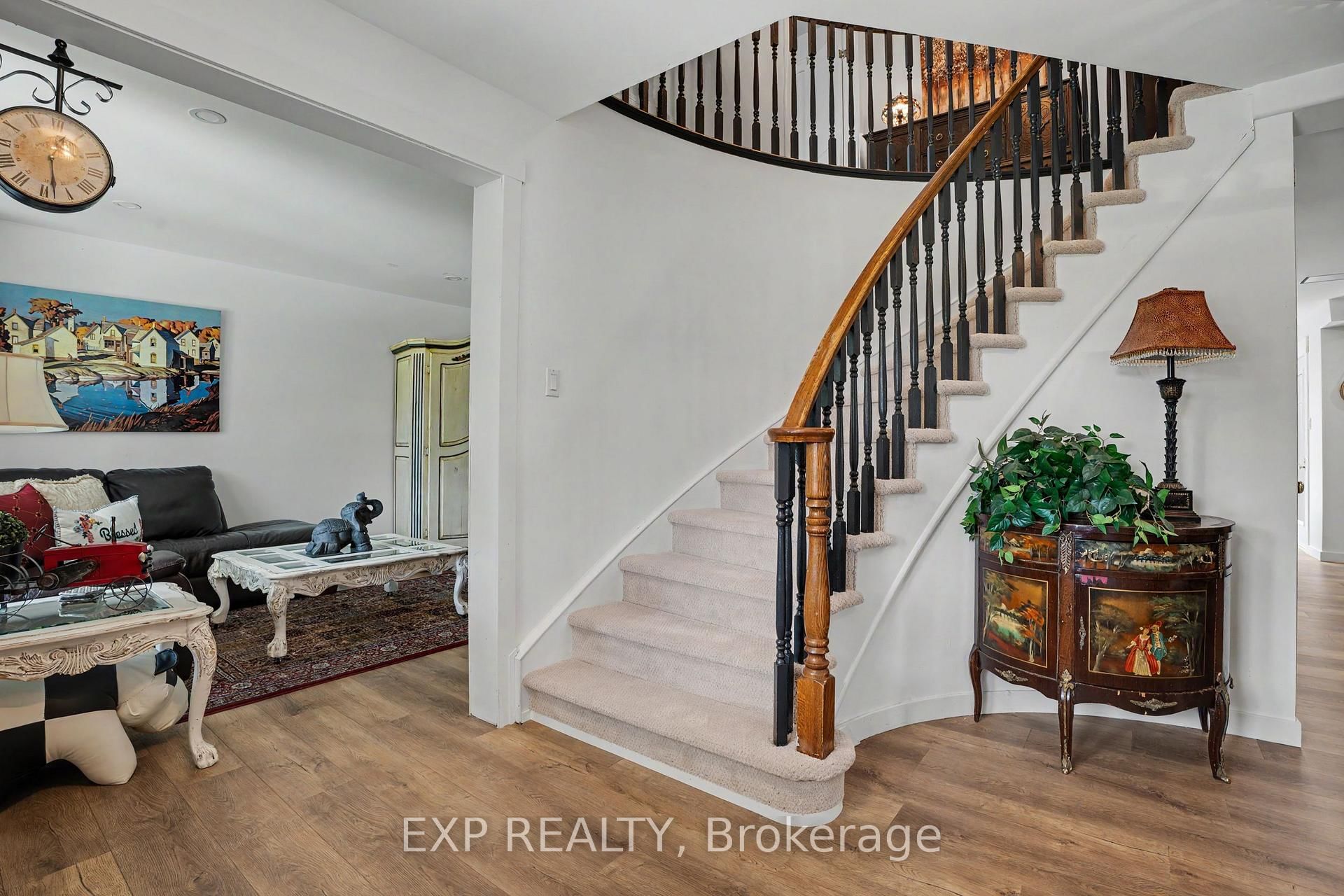 4566 CEDARBROOK Lane