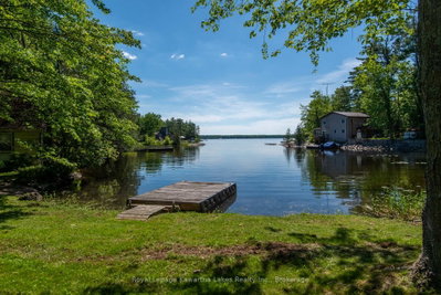 40 Wembley Drive • Kawartha Lakes, ON photo 2