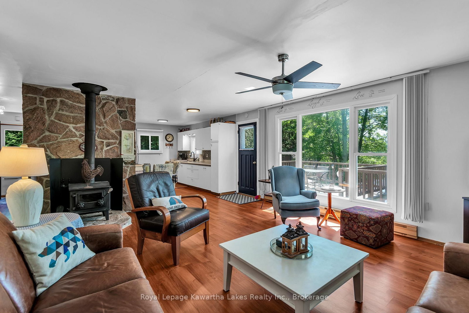 40 Wembley Drive • Kawartha Lakes, ON photo 4