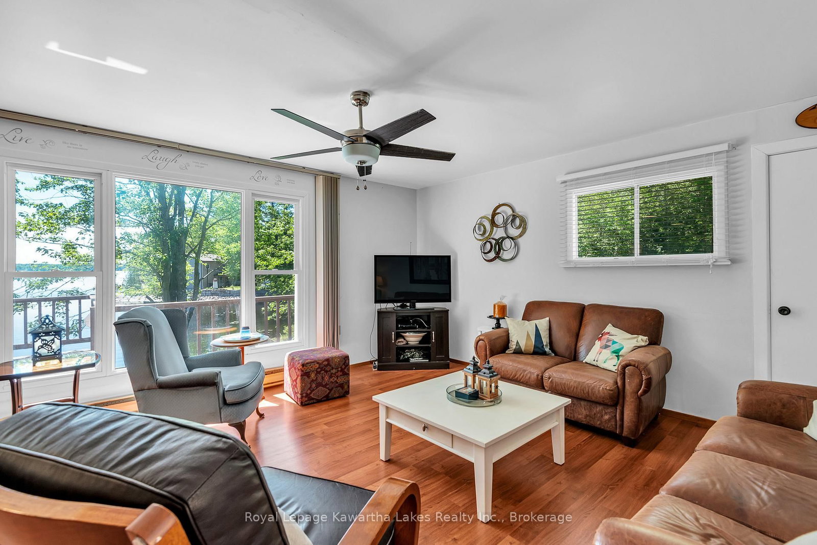 40 Wembley Drive • Kawartha Lakes, ON photo 9