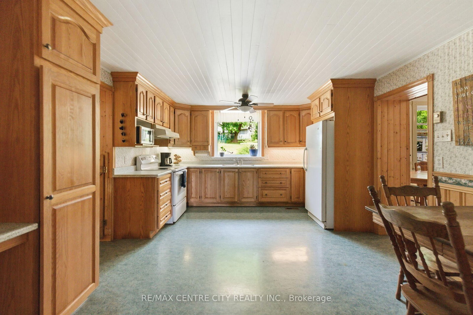 19637 County Road 25 • South Glengarry, ON photo 27