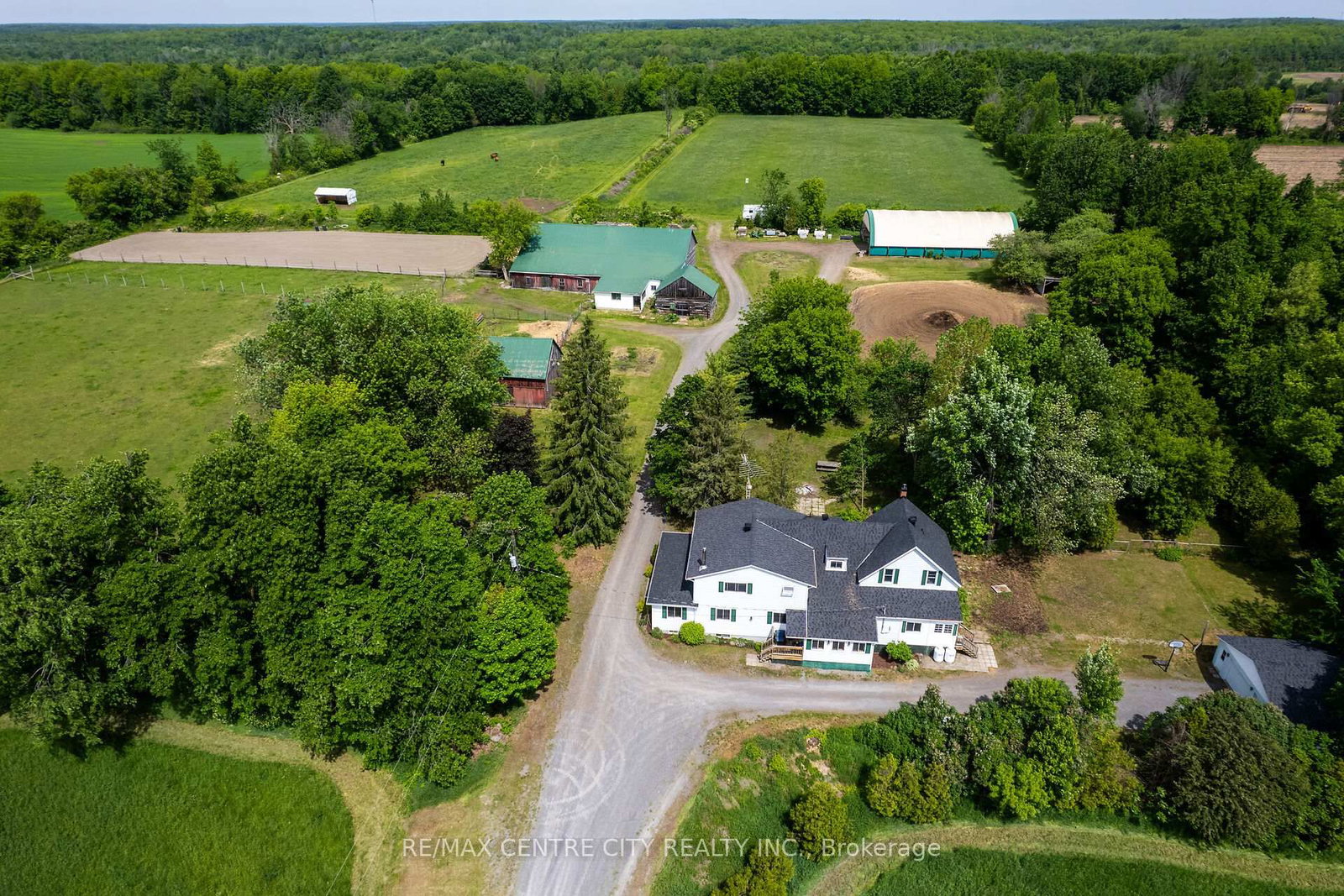 19637 County Road 25 • South Glengarry, ON photo 6