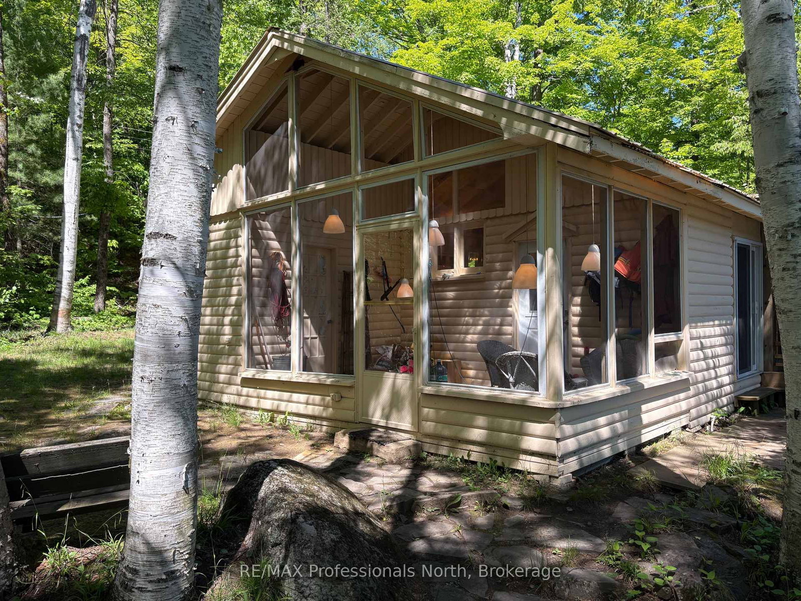 10729 Black Lake WAO • Minden Hills, ON photo 12