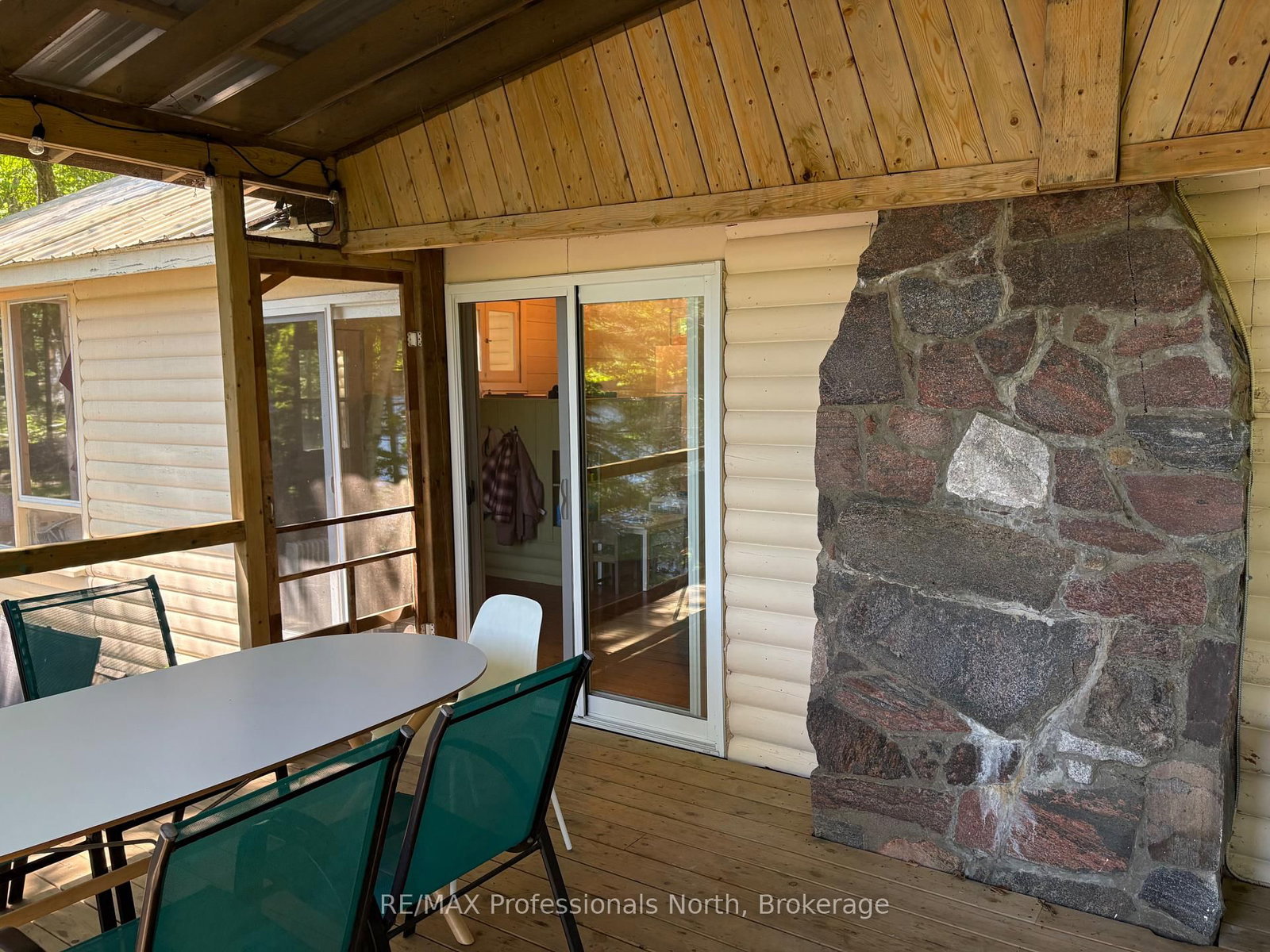 10729 Black Lake WAO • Minden Hills, ON photo 33