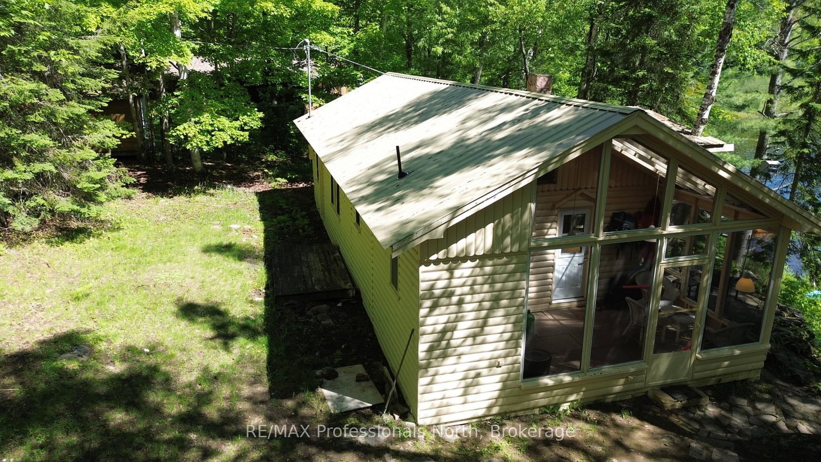 10729 Black Lake WAO • Minden Hills, ON photo 7