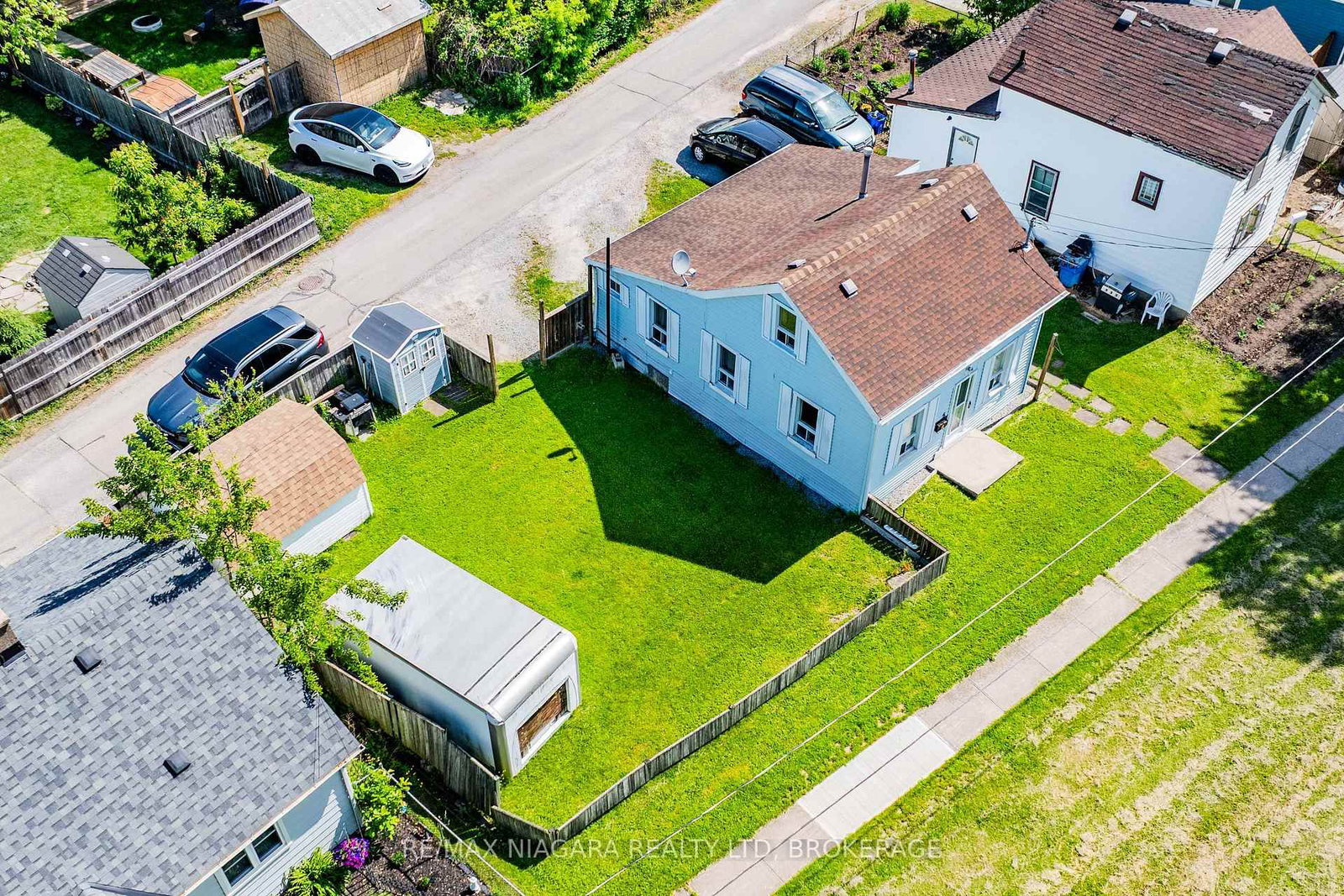 5 Birch Lane • St. Catharines, ON photo 17