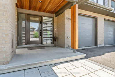 1072 Lunar Glow Crescent • Ottawa, ON photo 2