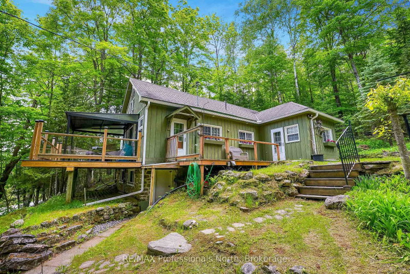 1214 Kashagawigamog Lake Road