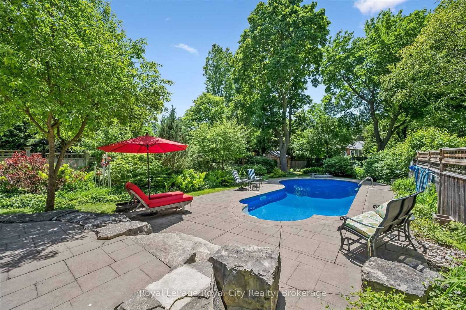 47 Caledonia Street • Guelph, ON photo 1