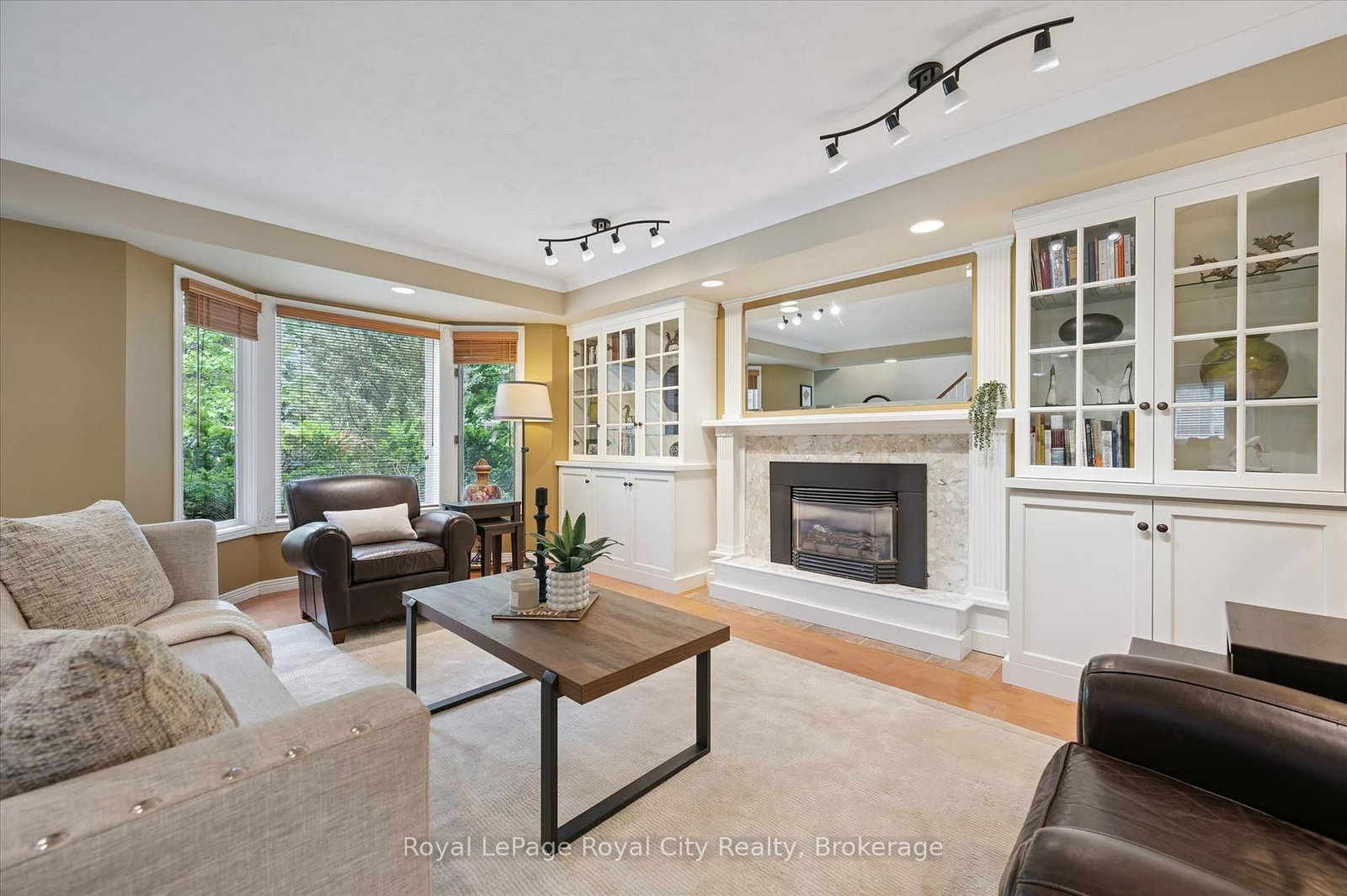 47 Caledonia Street • Guelph, ON photo 7