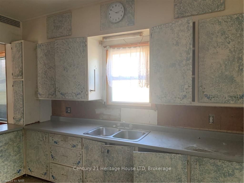 4624 JEPSON Street • Niagara Falls, ON photo 6