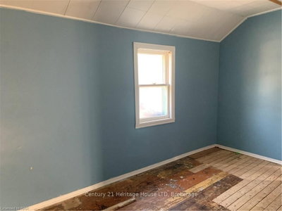 4624 JEPSON Street • Niagara Falls, ON photo 9