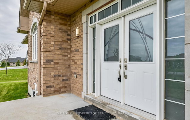 61 Songbird Crescent