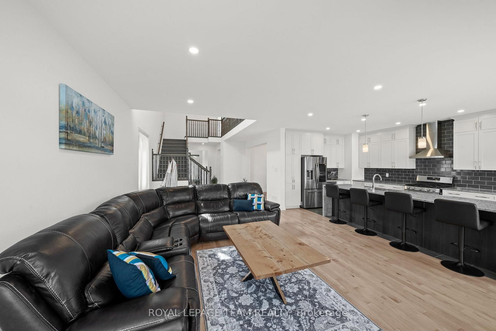 41 Whooping Crane Ridge • Ottawa, ON photo 18