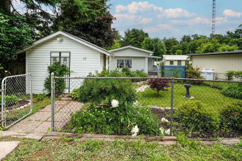 27 - 104 Ellisville Road