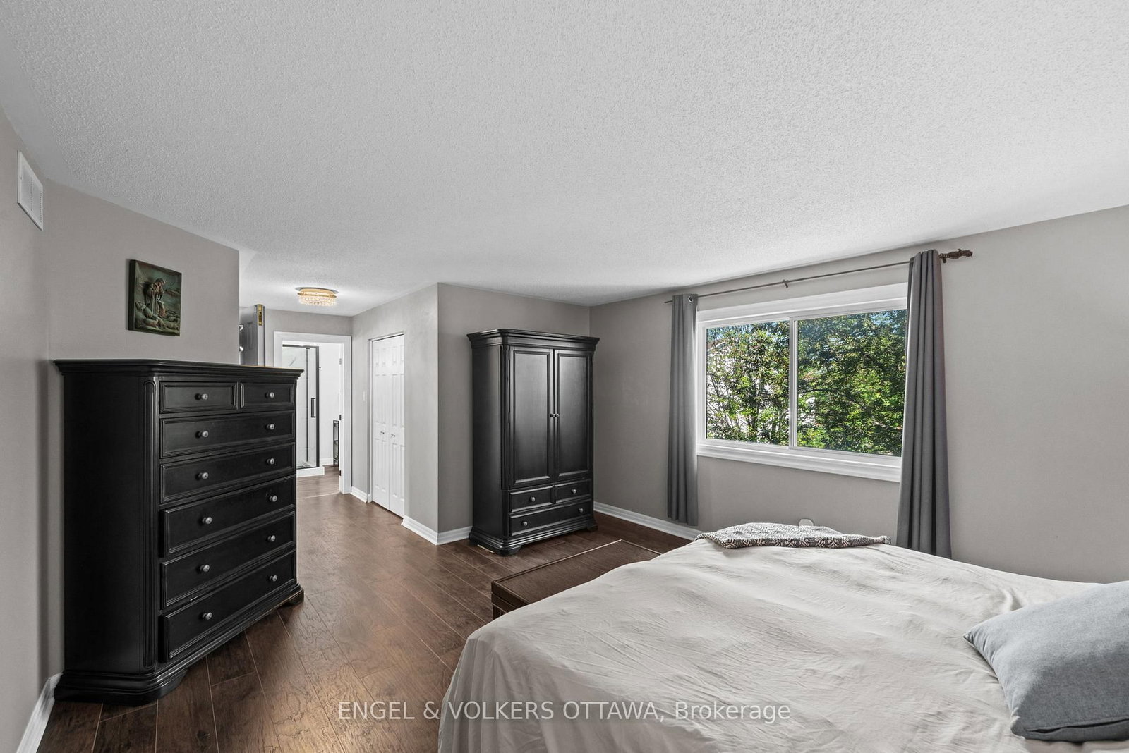 49 Kittiwake Drive • Stittsville, ON photo 18