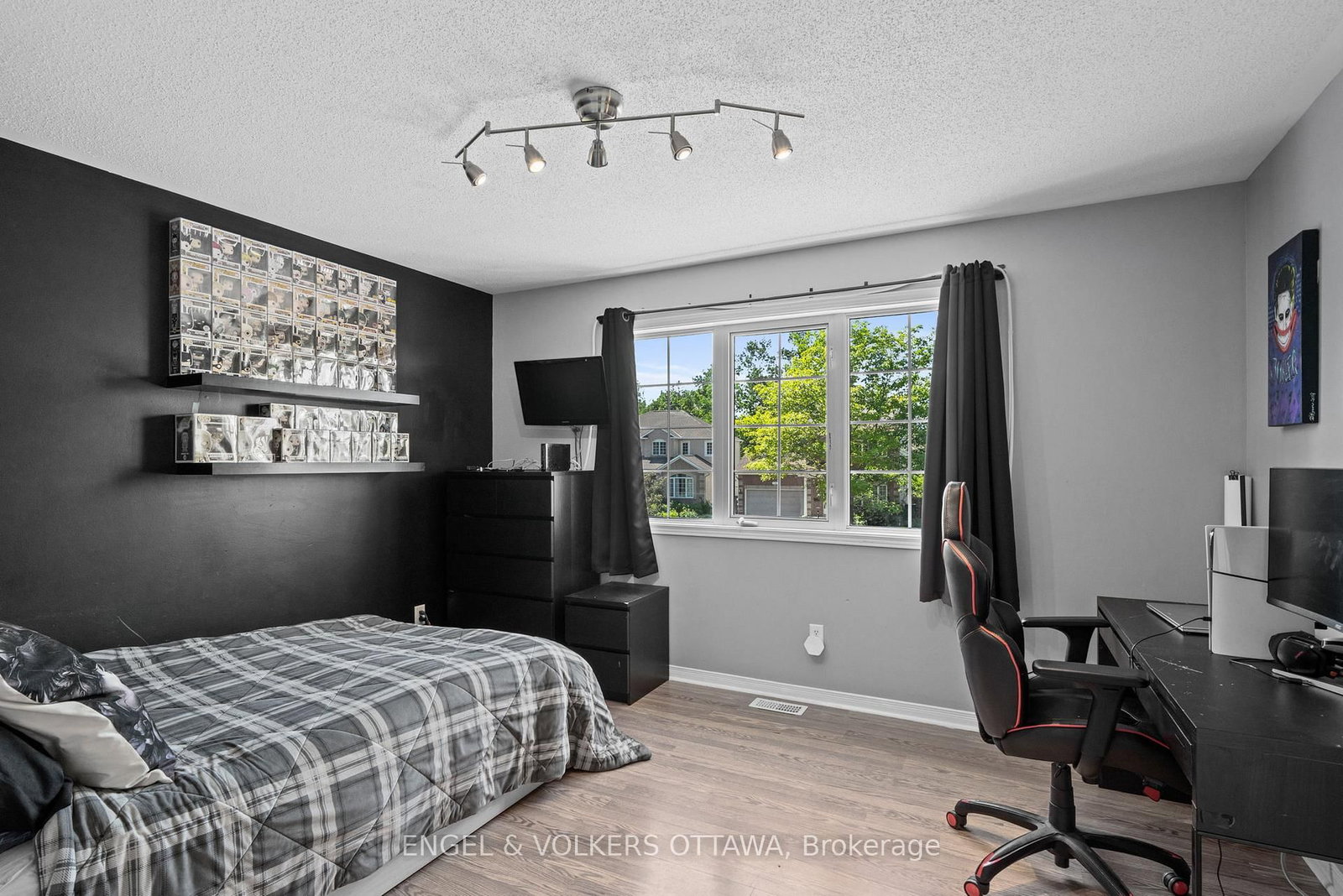 49 Kittiwake Drive • Stittsville, ON photo 25
