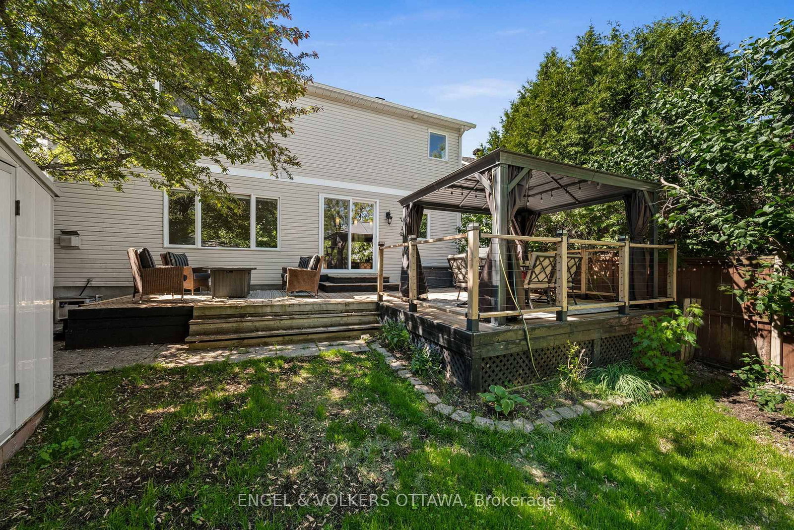 49 Kittiwake Drive • Stittsville, ON photo 38